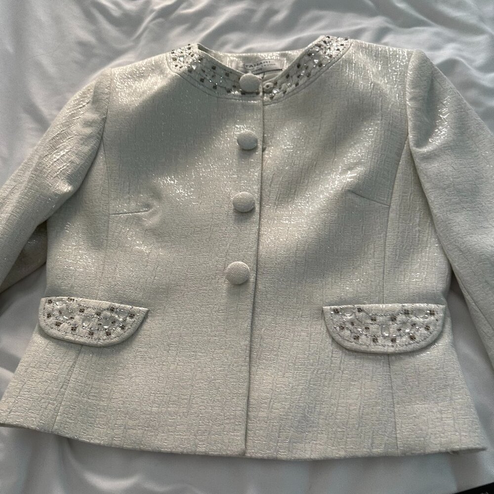NWT silver/white 6P jacket
